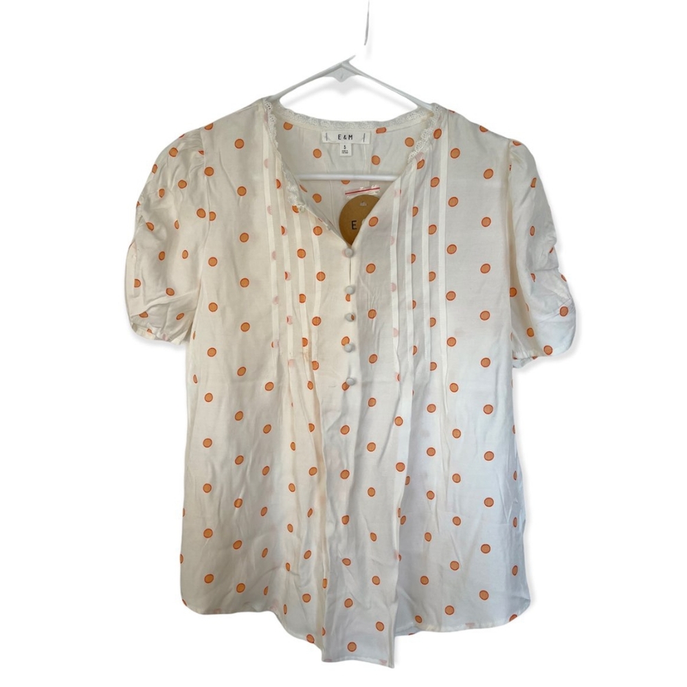 E & M white blouse